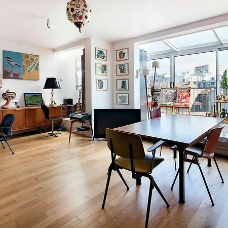 Apartman Charming Paris Flat With Terrace By Guestready *